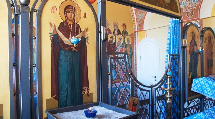 Часовня внутри